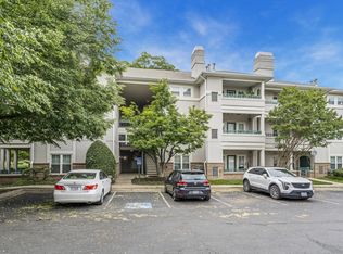 12005 Taliesin Pl APT 36, Reston, VA 20190