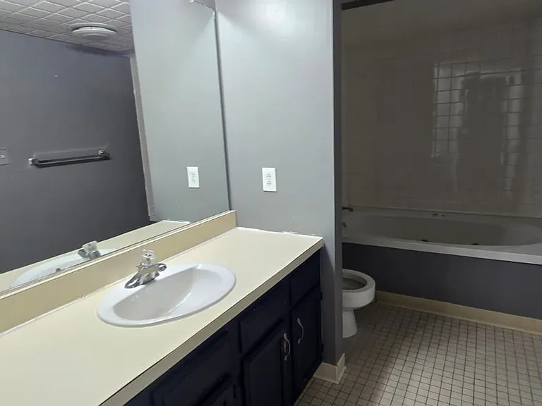 69 Trinity Pl — Photo 12