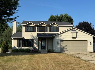 8691 Astro Dr, Jenison, MI 49428