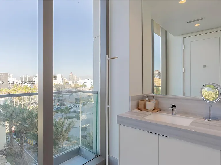 17975 Collins Ave #502 — Photo 43