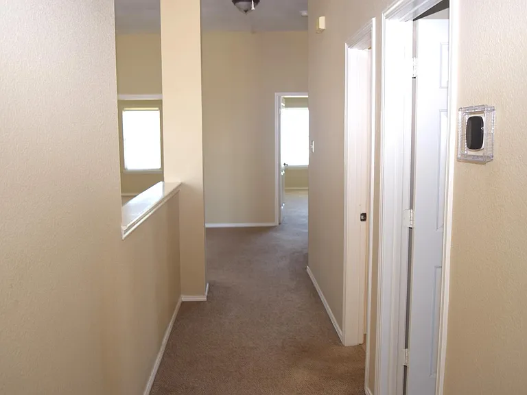 3431 Jasper Dr — Photo 7