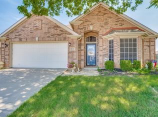 8133 La Frontera Trl, Arlington, TX 76002