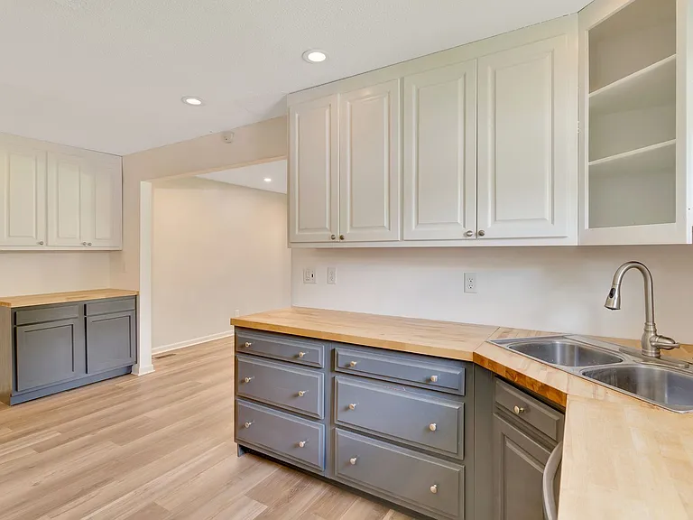 4107 Cherryton Dr #A — Photo 5