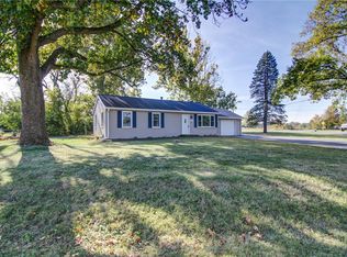 3467 Sullivan Dr, Decatur, IL 62526