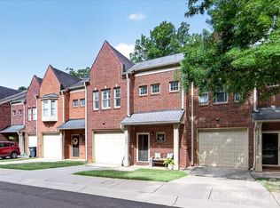 Oakleaf, Charlotte, NC 28209