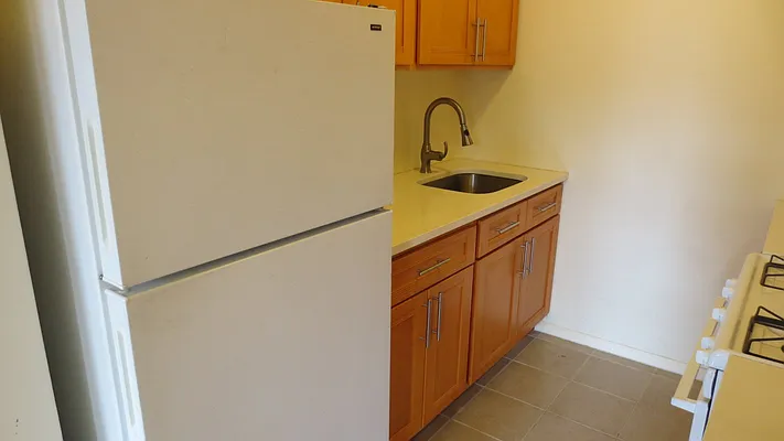 Rented by Bohemia Realty Group | media 37