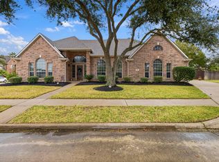 3010 Scenic View Ct, Seabrook, TX 77586