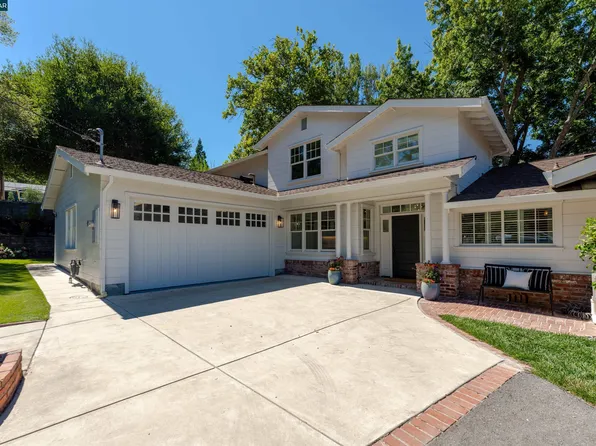 4 Sager Ct, Orinda, CA 94563