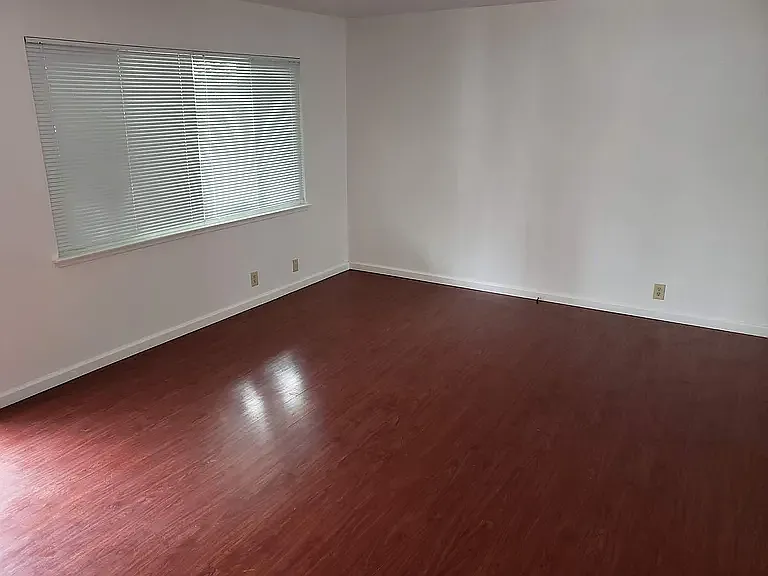 1742 Kentfield Ave #2 — Photo 3