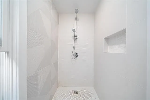 105 Fairview Ave — Photo 27