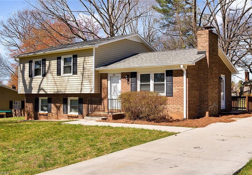 1st image of 302 Mountain Brook Dr
