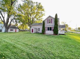 403 Chestnut St, Baraboo, WI 53913