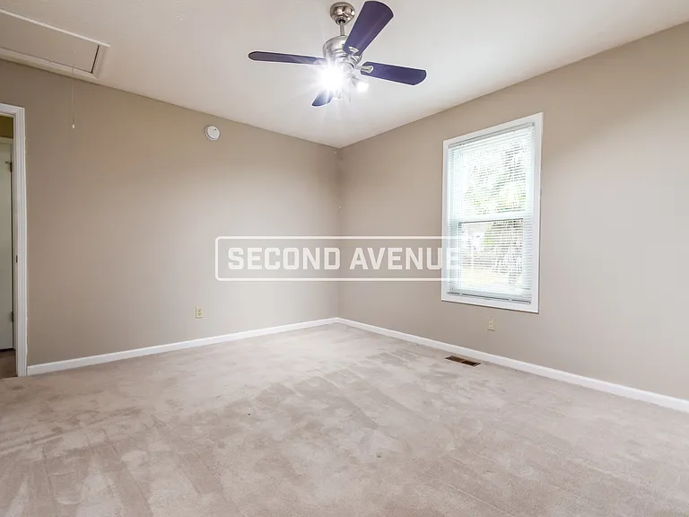 4634 Five Leaves Ct — Photo 16
