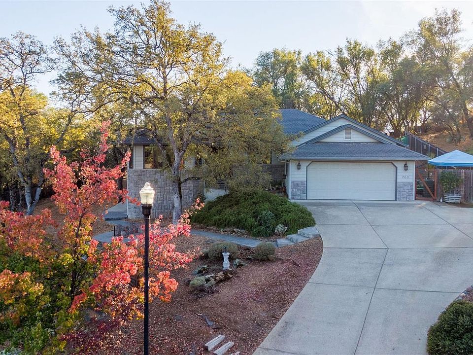 1st image of 260 Mistletoe Ct #89/2