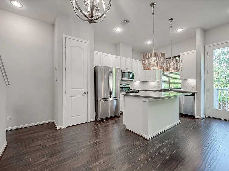 5610 Patrick St #I — Photo 10