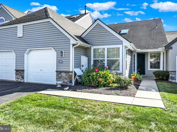 191 Hawthorne Ct, Wyomissing, PA 19610