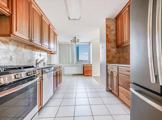 1600 Parker Ave #7C, Fort Lee, NJ 07024