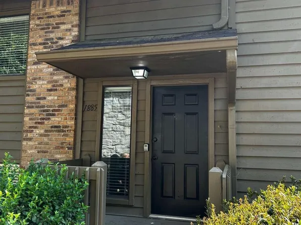 1885 D Youville Ln, Atlanta, GA 30341