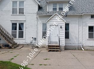 302 Pine St APT 1, Clio, MI 48420