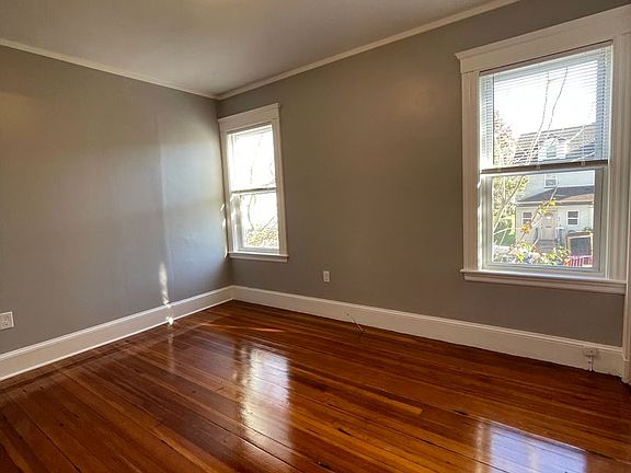 4th image of 24 Ogden St #1