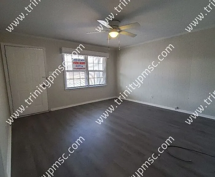 97 Subertown Rd #F-22 — Photo 2