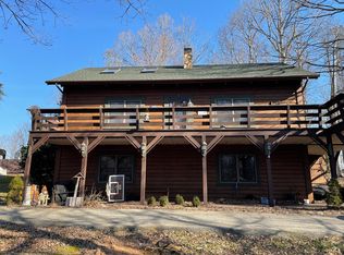 8241 Burnt Chimney Rd, Wirtz, VA 24184