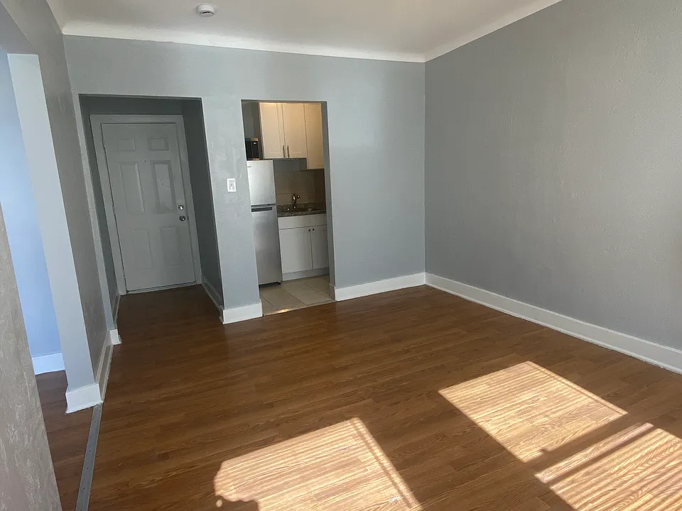 Garfield Apartments