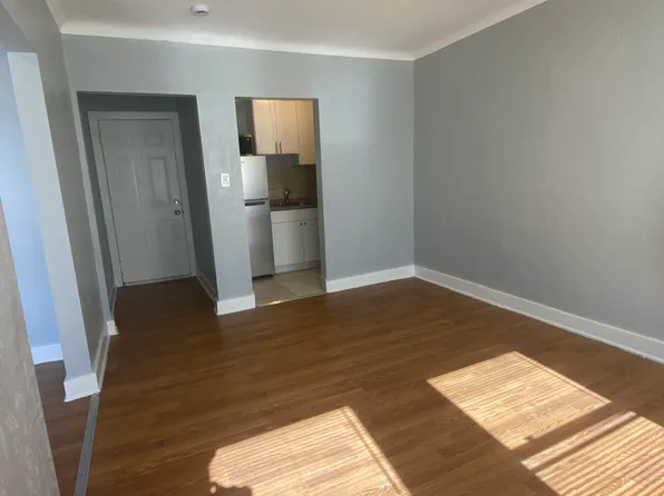 Garfield Apartments