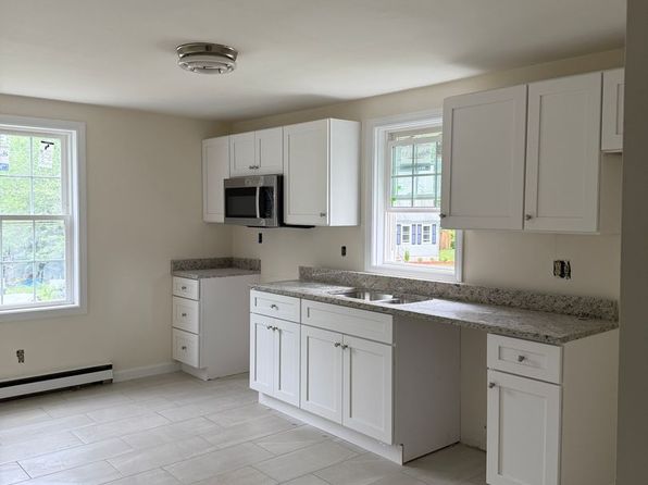 37 Groton School Rd APT 3