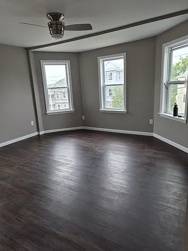 585 King Philip St #2 Photo 1