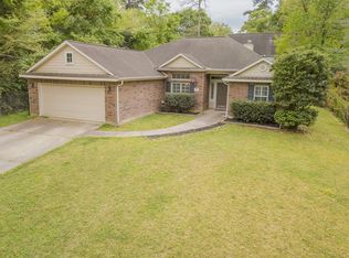11 Cole Brook Ln, Conroe, TX 77304