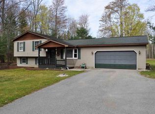 931 Reads Run, Traverse City, MI 49685