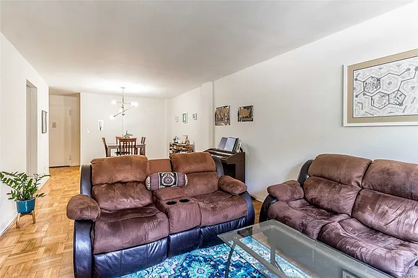 Sold by Douglas Elliman | media 29