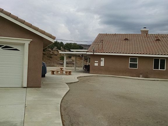 4th image of 33865 Dutton Ln