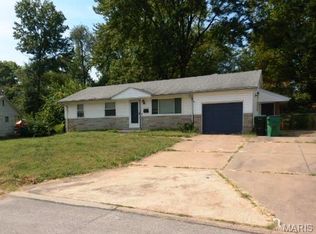 10201 McCartney Ln, Saint Louis, MO
