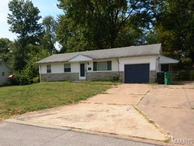 10201 McCartney Ln, Saint Louis, MO, 63137