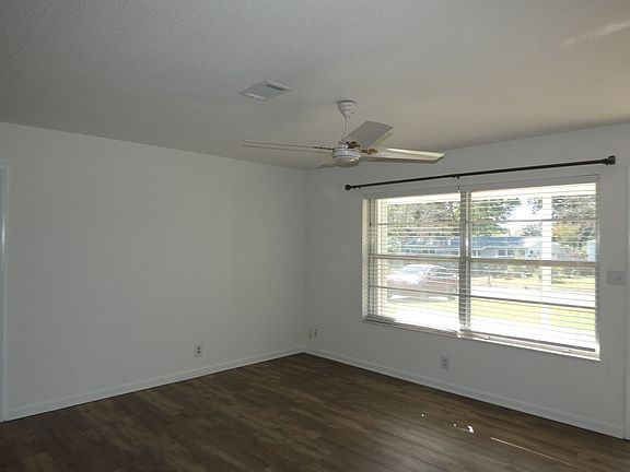 3rd image of 3460 Rothschild Dr