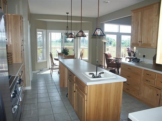 1st image of 990 Railroad Ln