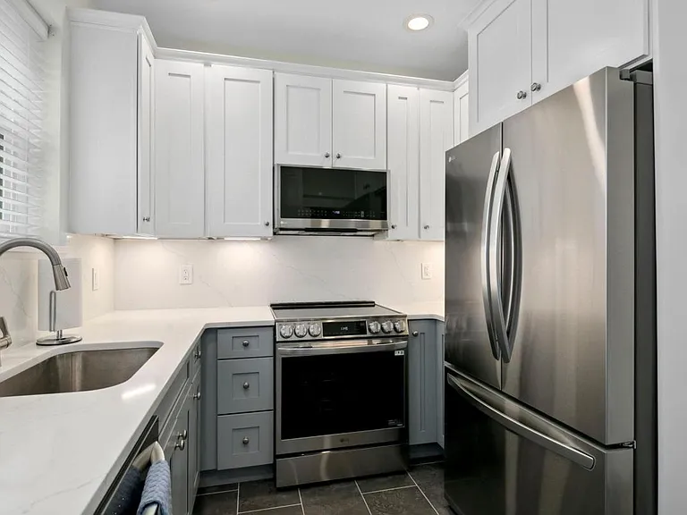 3643 Jenifer St NW — Photo 19