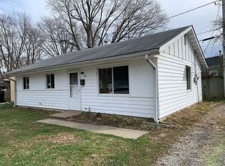 130 S Douglas Ave, Springfield, IL 62704