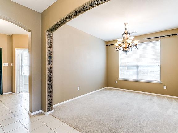 5th image of 2257 Loreto Dr