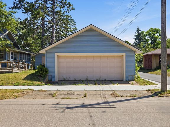 5th image of 202 E Main St