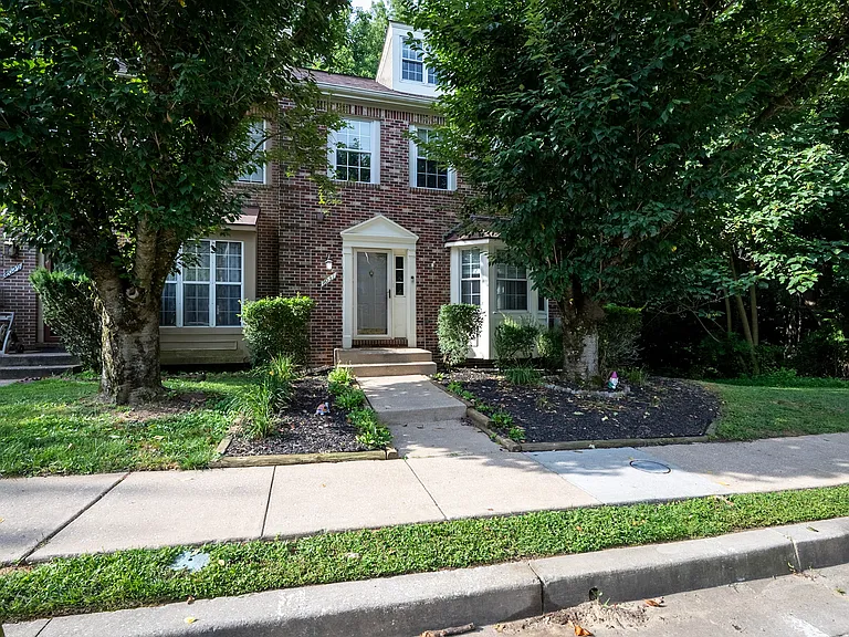 8031 Green Valley Ln — Photo 1