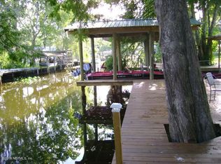 111 Creekside Rd, Satsuma, FL 32189