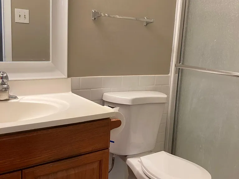 14376 Dorsey Mill Rd — Photo 3