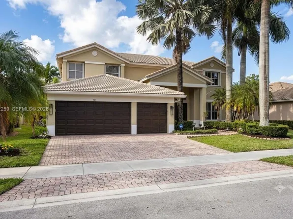 904 Stillwater Ct, Weston, FL 33327