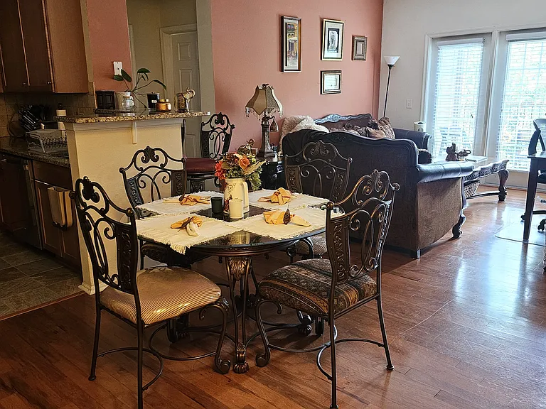 11800 Old Georgetown Rd #11 — Photo 4