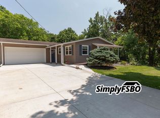 1911 1st St, Coal Valley, IL