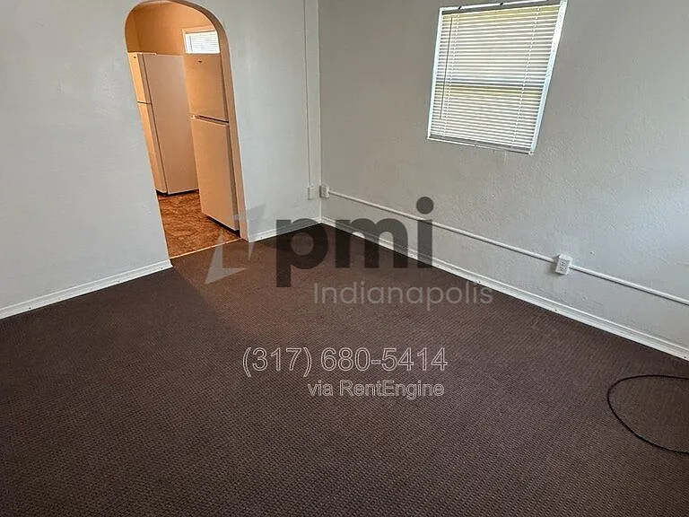 1311 E 11th St #2 — Photo 12