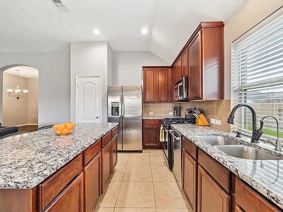 2nd image of 6910 Lamar Park Lane